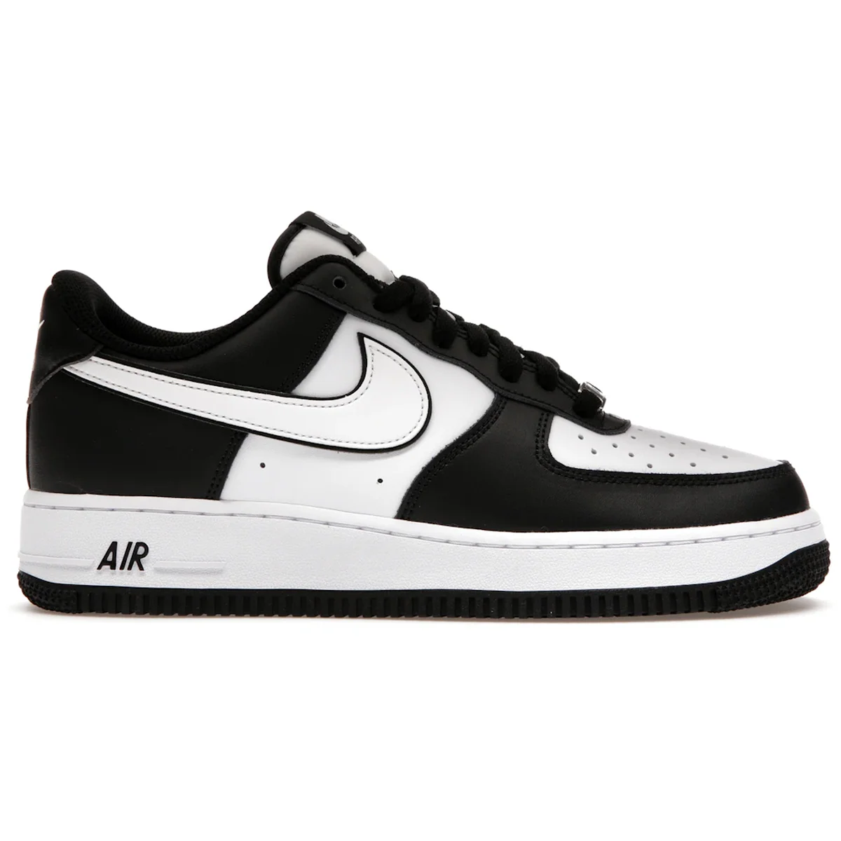 Nike Air Force 1 Panda